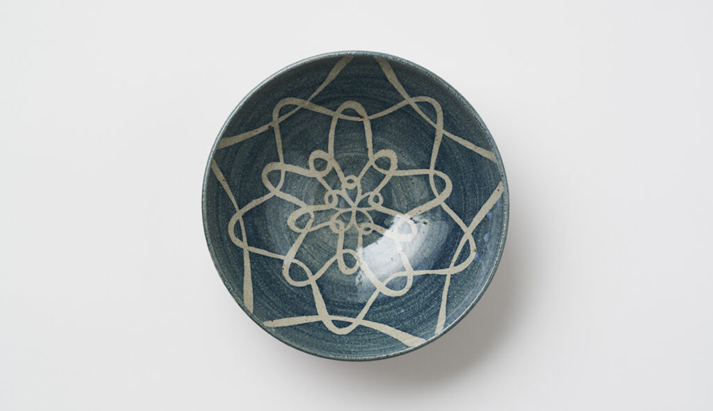 Reticulated Noodle Bowl